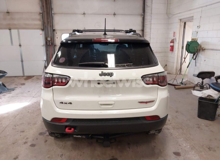 Photo 17 of 2018 Jeep Compass TRAILHAWK 4X4 (VIN 3C4NJDDB1JT451013)