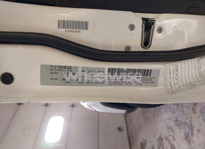 Photo 9 of 2018 Jeep Compass TRAILHAWK 4X4 (VIN 3C4NJDDB1JT451013)