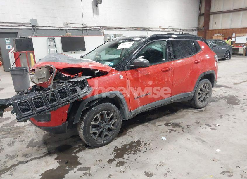 Photo 2 of 2018 Jeep Compass TRAILHAWK 4X4 (VIN 3C4NJDDB1JT501523)