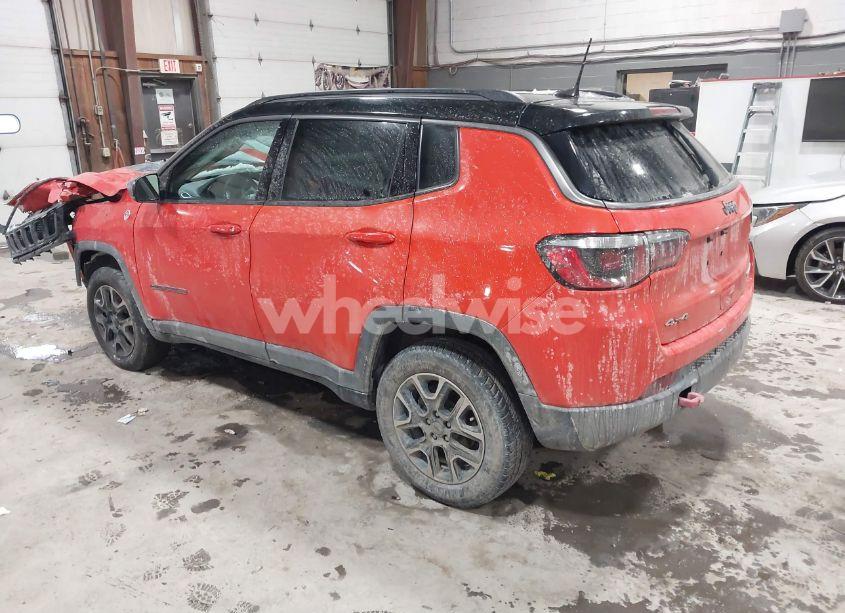 Photo 3 of 2018 Jeep Compass TRAILHAWK 4X4 (VIN 3C4NJDDB1JT501523)