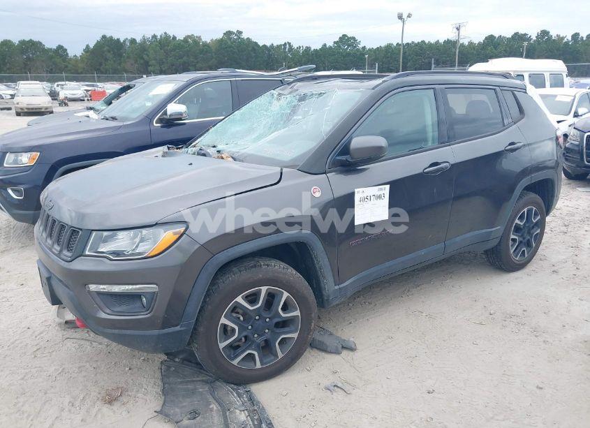Photo 2 of 2019 Jeep Compass TRAILHAWK 4X4 (VIN 3C4NJDDB1KT740099)