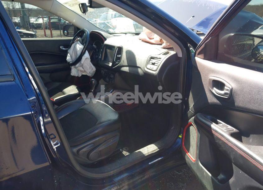 Photo 5 of 2020 Jeep Compass TRAILHAWK 4X4 (VIN 3C4NJDDB1LT106549)