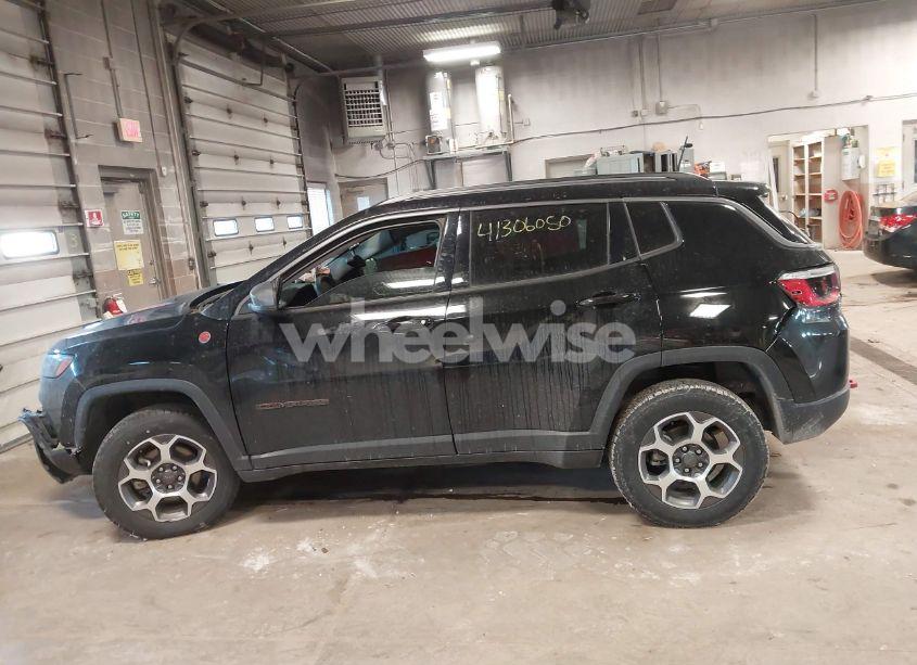 Photo 14 of 2022 Jeep Compass TRAILHAWK 4X4 (VIN 3C4NJDDB1NT146570)