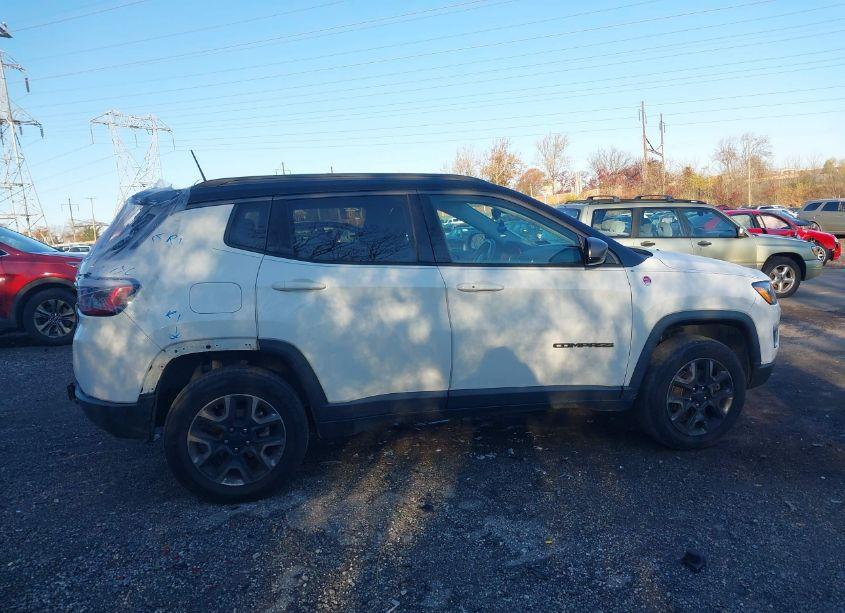 Photo 13 of 2018 Jeep Compass TRAILHAWK 4X4 (VIN 3C4NJDDB2JT417615)