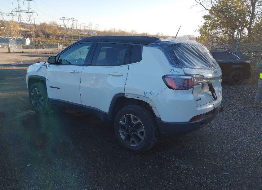 Photo 3 of 2018 Jeep Compass TRAILHAWK 4X4 (VIN 3C4NJDDB2JT417615)