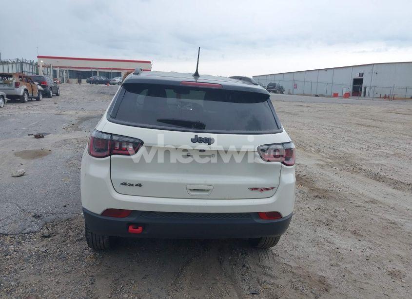 Photo 17 of 2019 Jeep Compass TRAILHAWK 4X4 (VIN 3C4NJDDB2KT671066)
