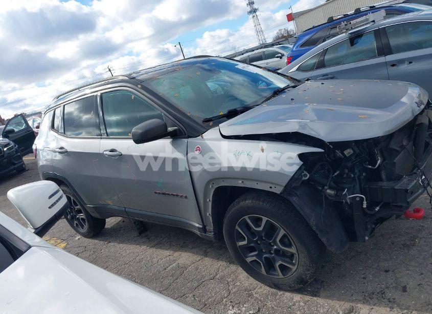 Photo 13 of 2019 Jeep Compass TRAILHAWK 4X4 (VIN 3C4NJDDB2KT739690)