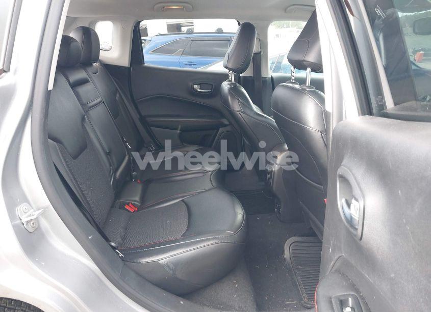 Photo 8 of 2019 Jeep Compass TRAILHAWK 4X4 (VIN 3C4NJDDB2KT739690)