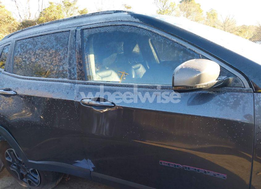 Photo 13 of 2019 Jeep Compass TRAILHAWK 4X4 (VIN 3C4NJDDB2KT739950)