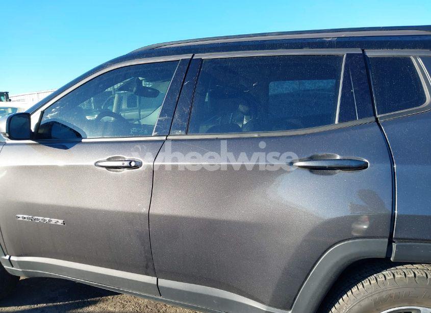 Photo 14 of 2019 Jeep Compass TRAILHAWK 4X4 (VIN 3C4NJDDB2KT739950)