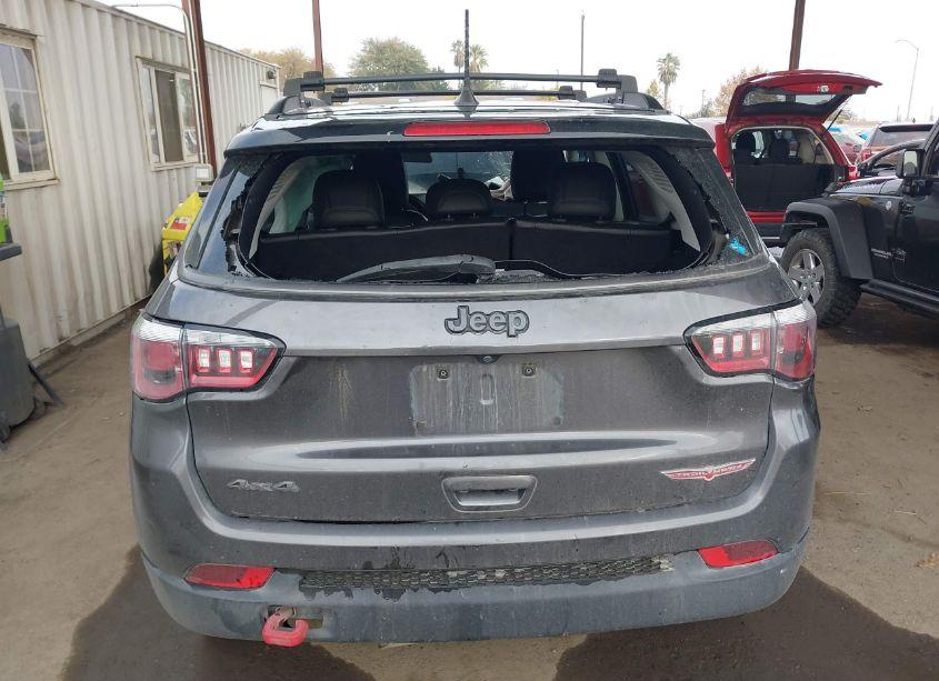Photo 17 of 2019 Jeep Compass TRAILHAWK 4X4 (VIN 3C4NJDDB2KT849302)