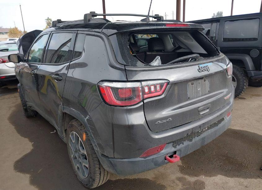 Photo 3 of 2019 Jeep Compass TRAILHAWK 4X4 (VIN 3C4NJDDB2KT849302)