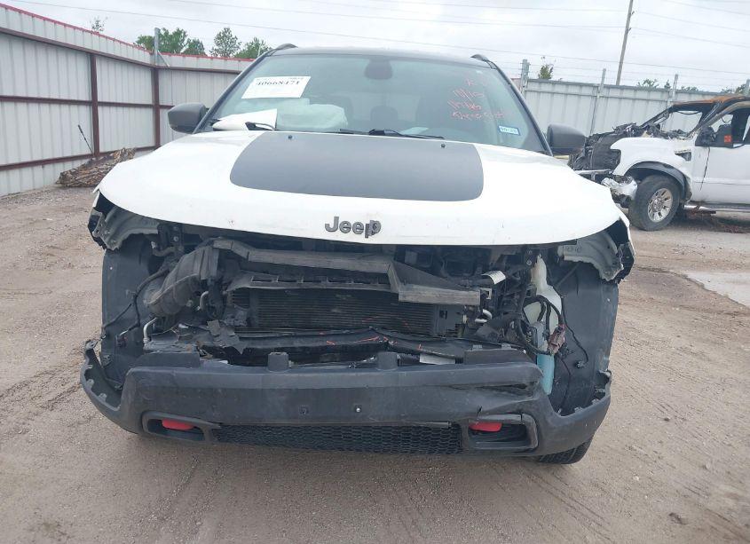 Photo 6 of 2020 Jeep Compass TRAILHAWK 4X4 (VIN 3C4NJDDB2LT166954)