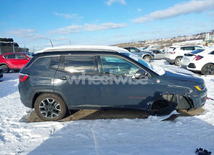 Photo 12 of 2018 Jeep Compass TRAILHAWK 4X4 (VIN 3C4NJDDB3JT129912)