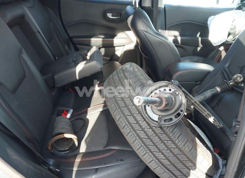 Photo 8 of 2018 Jeep Compass TRAILHAWK 4X4 (VIN 3C4NJDDB3JT129912)