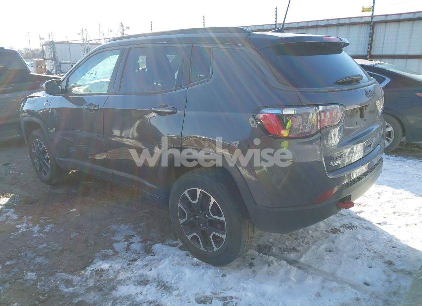 Photo 3 of 2019 Jeep Compass TRAILHAWK 4X4 (VIN 3C4NJDDB3KT602029)