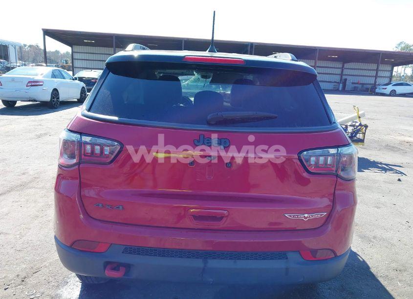 Photo 16 of 2019 Jeep Compass TRAILHAWK 4X4 (VIN 3C4NJDDB3KT671335)