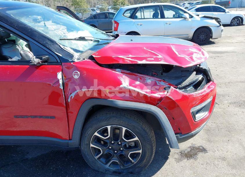 Photo 6 of 2019 Jeep Compass TRAILHAWK 4X4 (VIN 3C4NJDDB3KT671335)