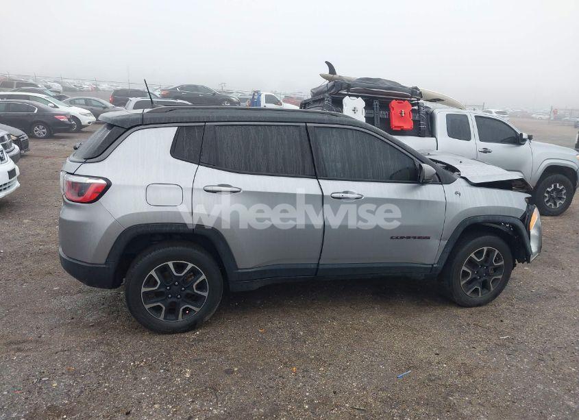 Photo 13 of 2019 Jeep Compass TRAILHAWK 4X4 (VIN 3C4NJDDB3KT671464)