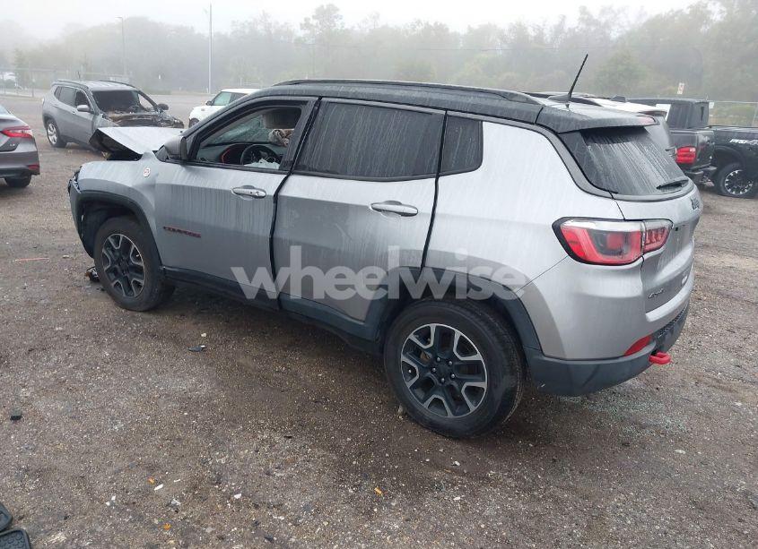 Photo 3 of 2019 Jeep Compass TRAILHAWK 4X4 (VIN 3C4NJDDB3KT671464)