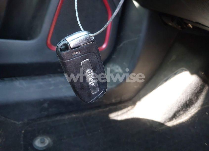 Photo 11 of 2019 Jeep Compass TRAILHAWK 4X4 (VIN 3C4NJDDB3KT780247)