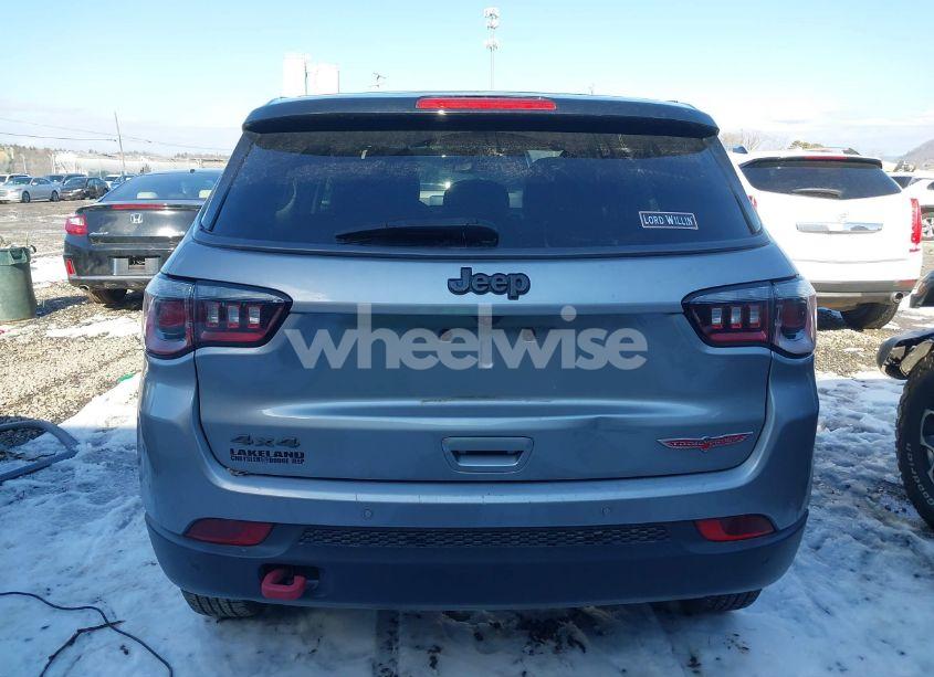 Photo 17 of 2019 Jeep Compass TRAILHAWK 4X4 (VIN 3C4NJDDB3KT780247)