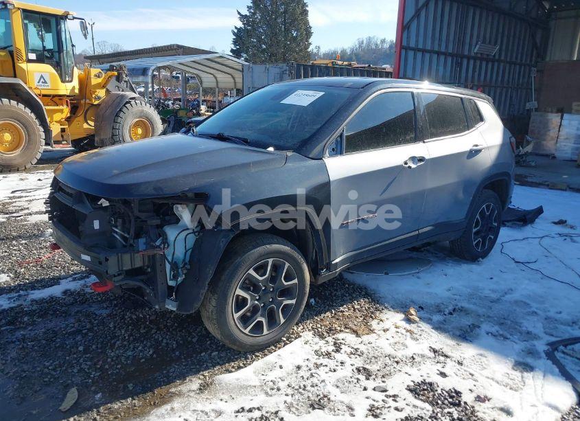 Photo 2 of 2019 Jeep Compass TRAILHAWK 4X4 (VIN 3C4NJDDB3KT780247)