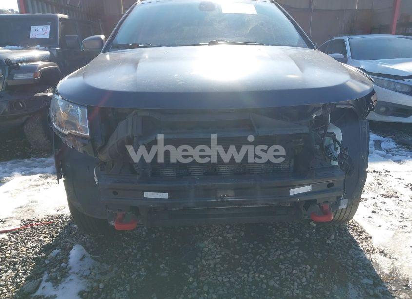 Photo 20 of 2019 Jeep Compass TRAILHAWK 4X4 (VIN 3C4NJDDB3KT780247)