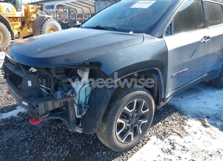 Photo 21 of 2019 Jeep Compass TRAILHAWK 4X4 (VIN 3C4NJDDB3KT780247)