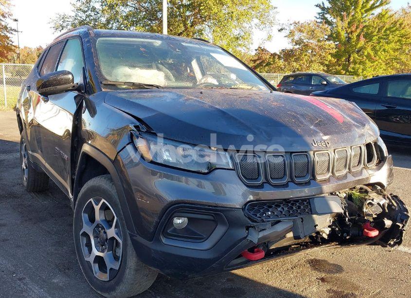 2022 Jeep Compass TRAILHAWK 4X4 (VIN 3C4NJDDB3NT206168) main photo