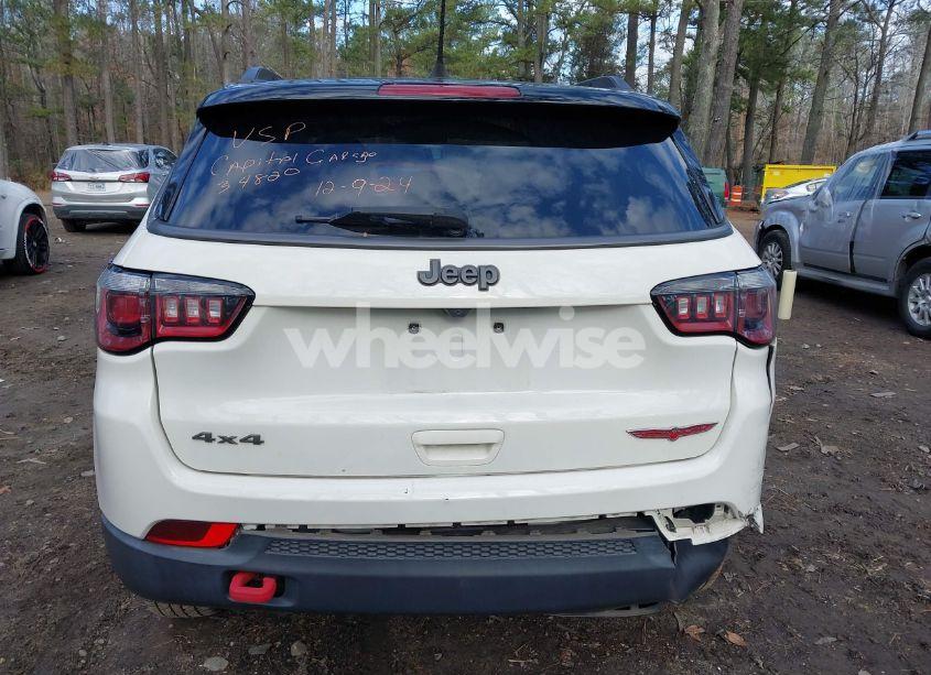Photo 16 of 2018 Jeep Compass TRAILHAWK 4X4 (VIN 3C4NJDDB4JT174647)