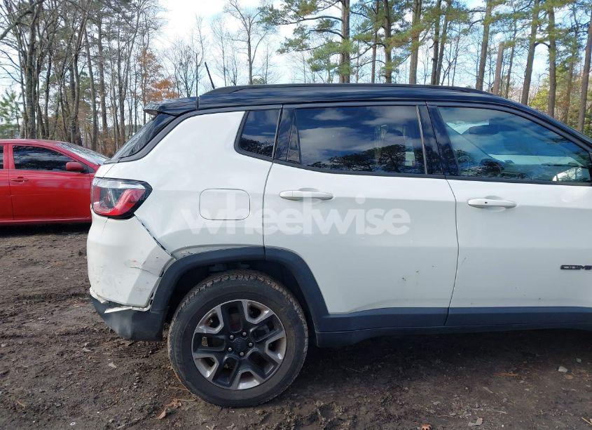 Photo 6 of 2018 Jeep Compass TRAILHAWK 4X4 (VIN 3C4NJDDB4JT174647)