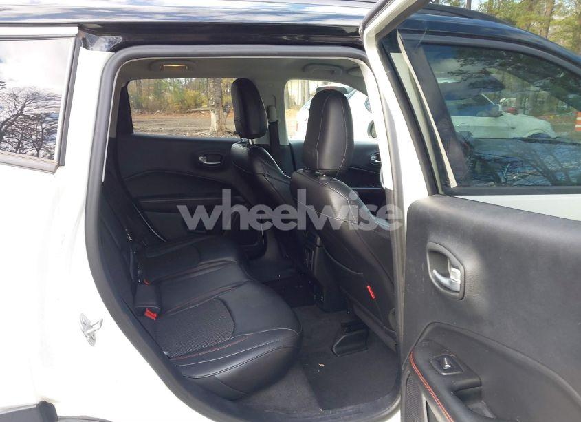 Photo 8 of 2018 Jeep Compass TRAILHAWK 4X4 (VIN 3C4NJDDB4JT174647)