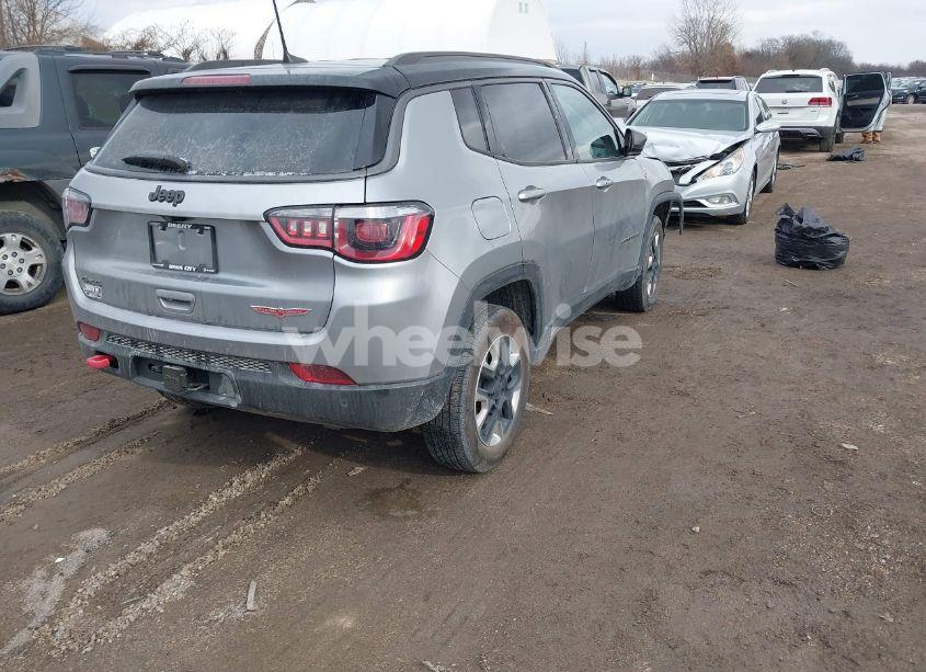 Photo 4 of 2018 Jeep Compass TRAILHAWK 4X4 (VIN 3C4NJDDB4JT284582)