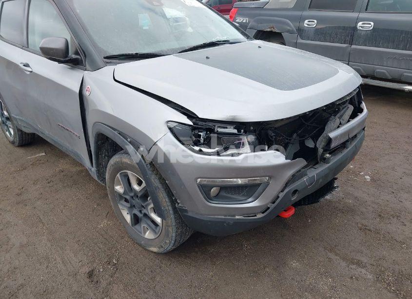 Photo 6 of 2018 Jeep Compass TRAILHAWK 4X4 (VIN 3C4NJDDB4JT284582)