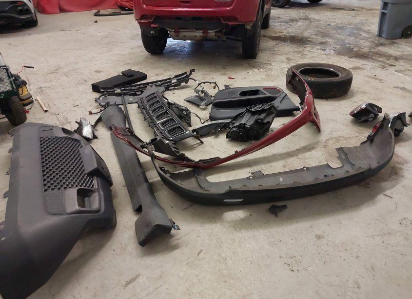 Photo 18 of 2019 Jeep Compass TRAILHAWK 4X4 (VIN 3C4NJDDB4KT702804)