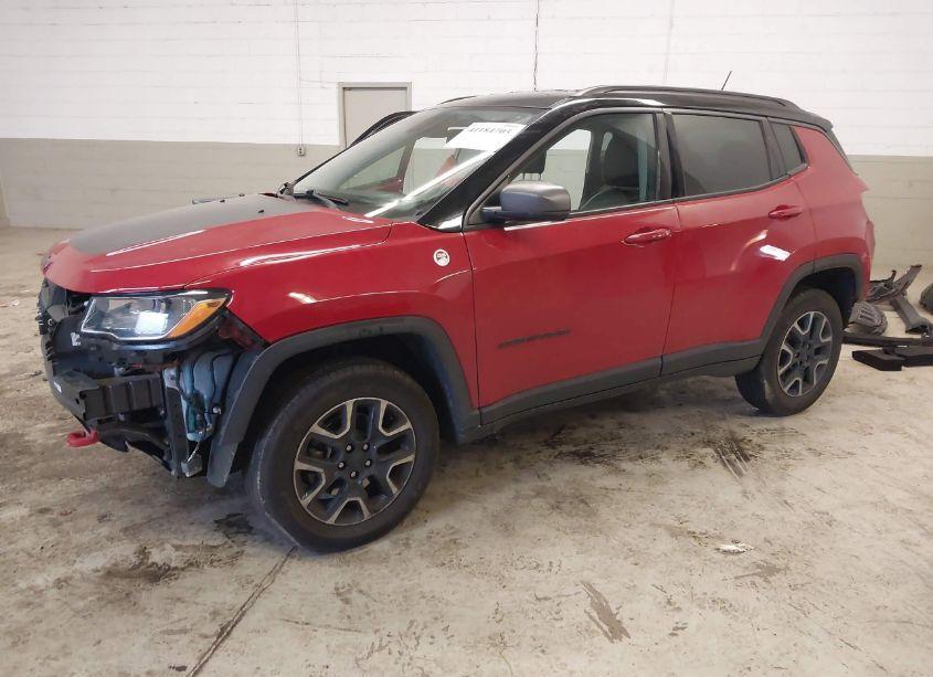 Photo 2 of 2019 Jeep Compass TRAILHAWK 4X4 (VIN 3C4NJDDB4KT702804)
