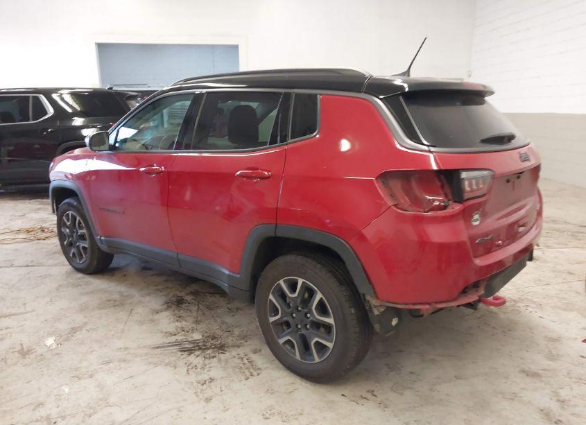 Photo 3 of 2019 Jeep Compass TRAILHAWK 4X4 (VIN 3C4NJDDB4KT702804)