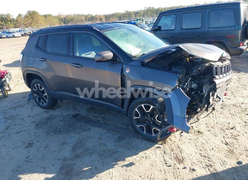 2020 Jeep Compass TRAILHAWK 4X4 (VIN 3C4NJDDB4LT111714) main photo