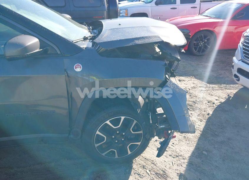 Photo 6 of 2020 Jeep Compass TRAILHAWK 4X4 (VIN 3C4NJDDB4LT111714)
