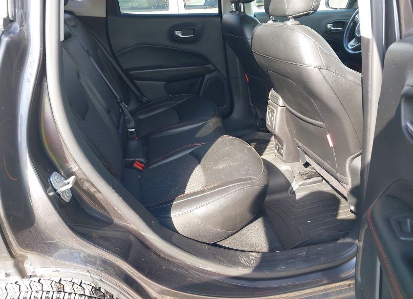 Photo 8 of 2020 Jeep Compass TRAILHAWK 4X4 (VIN 3C4NJDDB4LT171931)