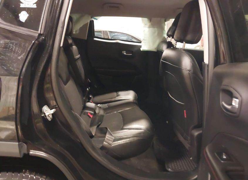 Photo 8 of 2018 Jeep Compass TRAILHAWK 4X4 (VIN 3C4NJDDB5JT234631)