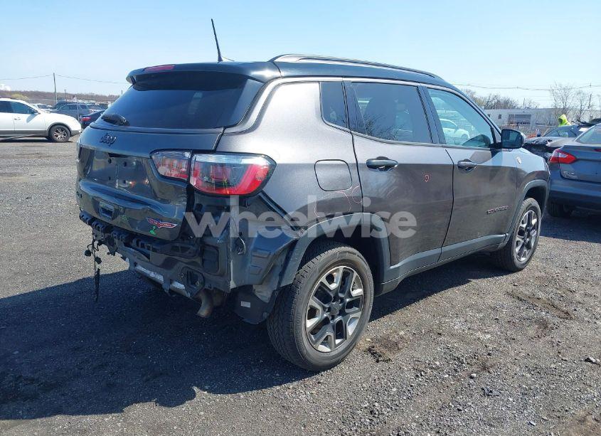 Photo 4 of 2018 Jeep Compass TRAILHAWK 4X4 (VIN 3C4NJDDB5JT316326)