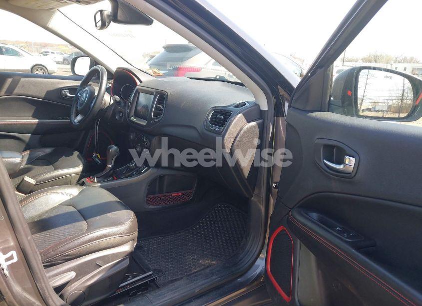 Photo 5 of 2018 Jeep Compass TRAILHAWK 4X4 (VIN 3C4NJDDB5JT316326)