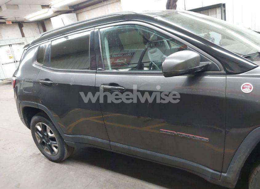 Photo 13 of 2018 Jeep Compass TRAILHAWK 4X4 (VIN 3C4NJDDB5JT451600)