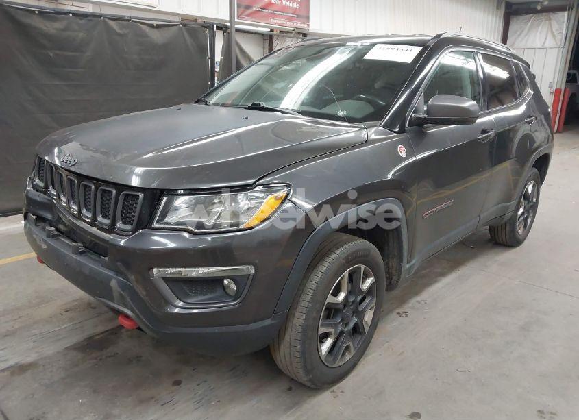Photo 2 of 2018 Jeep Compass TRAILHAWK 4X4 (VIN 3C4NJDDB5JT451600)