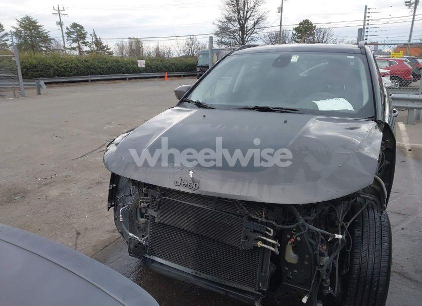 Photo 13 of 2019 Jeep Compass TRAILHAWK 4X4 (VIN 3C4NJDDB5KT620337)