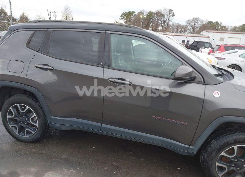 Photo 14 of 2019 Jeep Compass TRAILHAWK 4X4 (VIN 3C4NJDDB5KT620337)