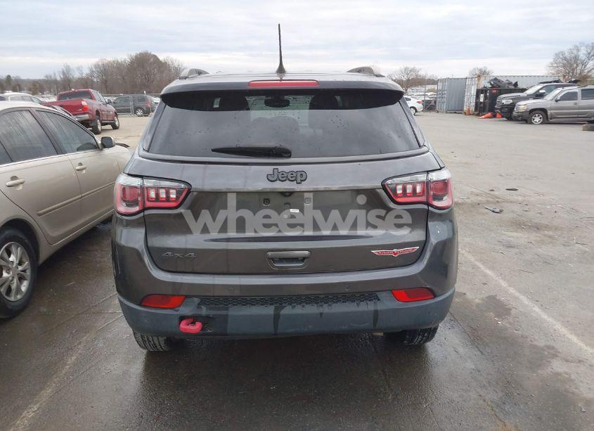 Photo 17 of 2019 Jeep Compass TRAILHAWK 4X4 (VIN 3C4NJDDB5KT620337)