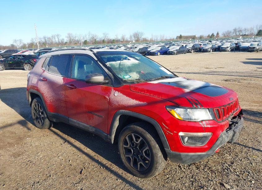 2019 Jeep Compass TRAILHAWK 4X4 (VIN 3C4NJDDB5KT627630) main photo